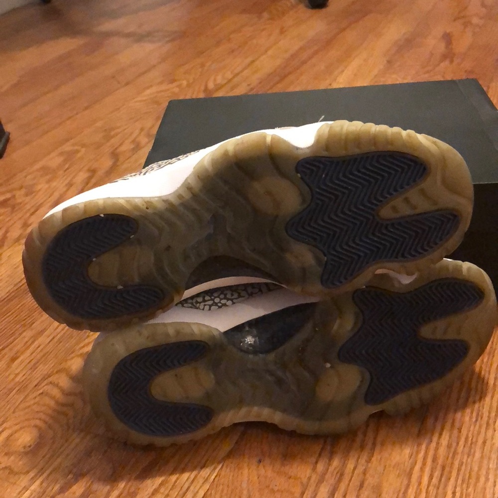Air Jordan 11 retro low - Picture 3 of 8